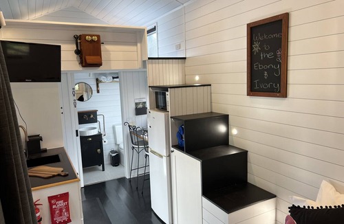 Colo Vale Cabin | The Tiny House - Colo Vale