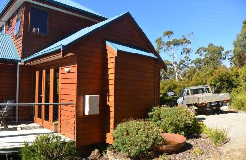 Alonnah House | The Tree House