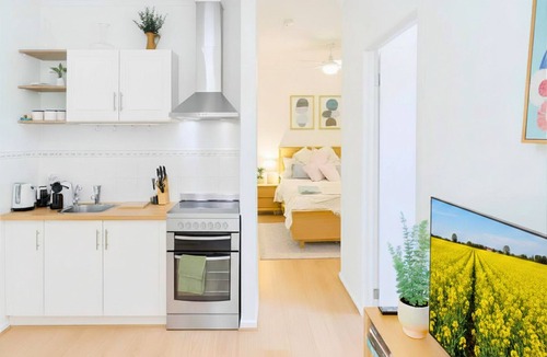 Second Valley Apartment | The Valley Hideaway - Romantic Couples Getaway, 5mins to Second Valley Jetty
