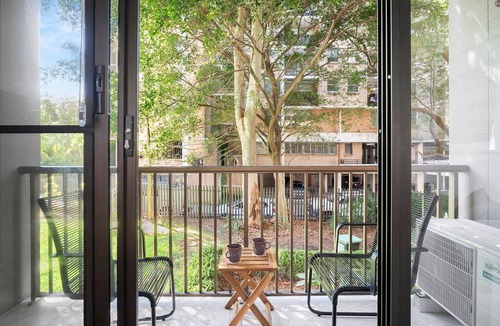 Centennial Park Apartment | The Wandering Leaf on Centennial Park