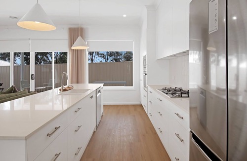 Gobbagombalin House | The Whitehaus - Contemporary Calm, Modern Design