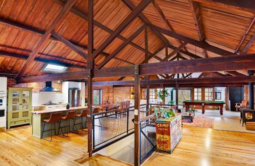 Bathurst Apartment | The Wool Store