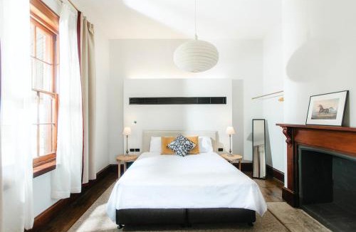Armidale House | Thomas House | Saumarez Homestead