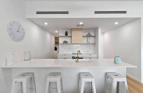 Malua Bay House | Three Beaches
