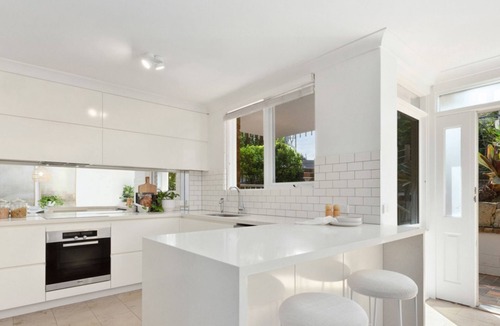 Manly House | Three Bedroom Harbourfront Townhouse in Manly!