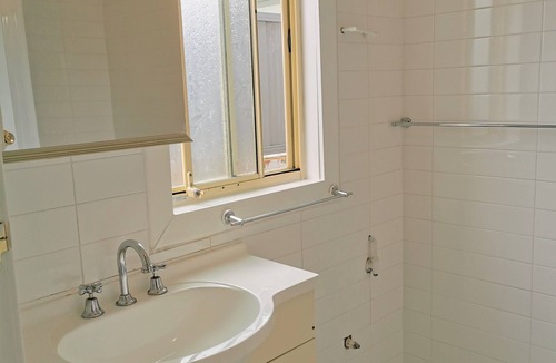 Mitchell House | Three-Bedroom house with two Bathrooms