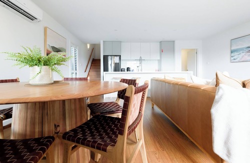 Launceston CBD House | Three-Story Haven River Views & Near Gorge