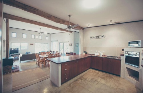Metricup House | Three Towns Stay