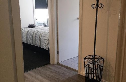 Armidale Apartment | Tic Tac Toe Quality Accommodation
