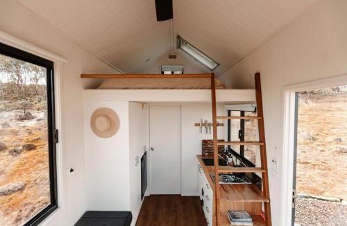 Hill Top House | Tiny Elsie