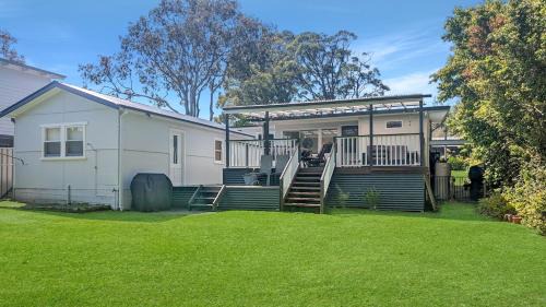 Huskisson House | Tipperary Cottage by Experience Jervis Bay
