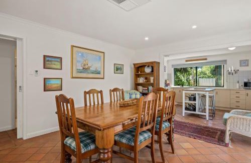Port Willunga House | To Marlin & Will - Port Willunga - C21 SouthCoast Holidays