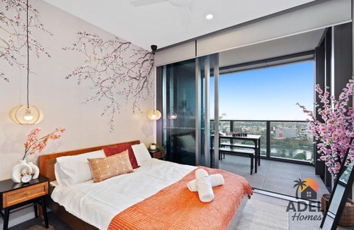 Brisbane Central Business District Apartment | Tokyo Calm Elegant CBD Escape at Queen’s Wharf