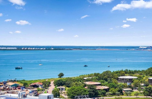 Darwin City Centre Apartment | Top End Vista - Gateway to Darwin's CBD & Waterfront