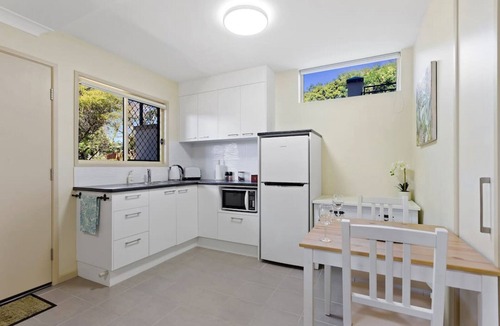 Maleny Apartment | Top Rated Maleny: The Tallowood at The Guesthouse