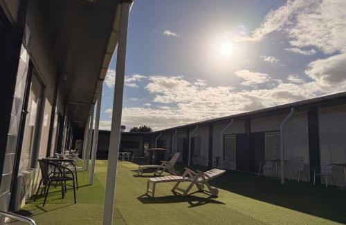 Allenstown Hotel | Top1Capricorn