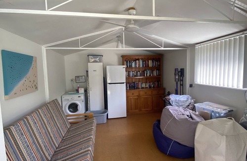 Opossum Bay Cottage | Total Beachfront, free bottle sparkling wine