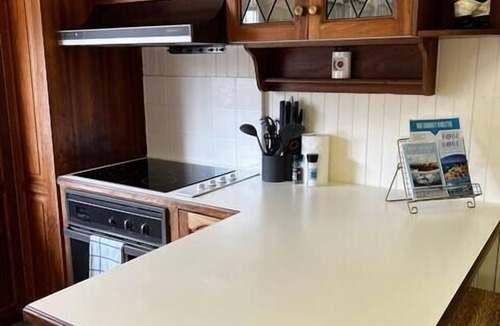 Waterhouse House | Town Centre - Family Accommodation at Robe