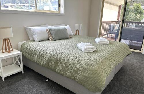Mogo Apartment | Trail Stay Mogo