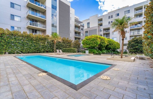 City East Apartment | Tranquil 2BR APT - Glebe Park View