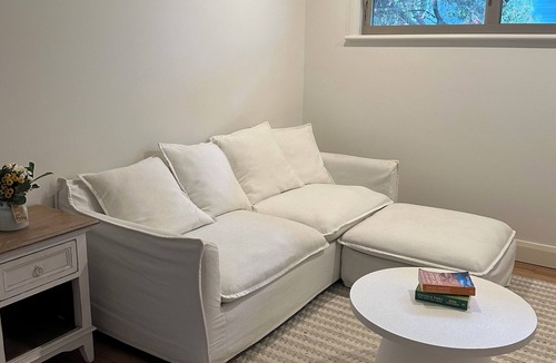 Church Point Cottage | Tranquil Beach Cottage with some view over the gorgeous Pittwater