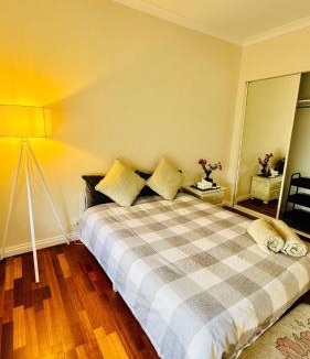 St. Albans House | Tranquil Holiday Retreat in Saint Albans