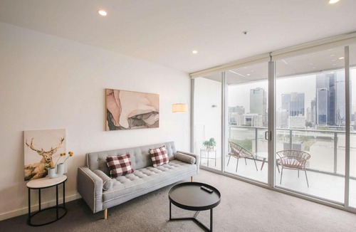 South Brisbane Apartment | Tranquil River-View 2-Bedroom High-Rise Apartment