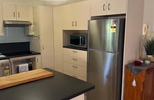 The Range House | Tranquility On King Rockhampton