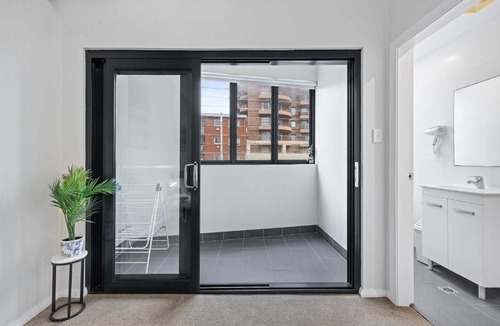 Kingsford Apartment | Transit-Friendly Studio - Direct to City & Beach at Kingsford