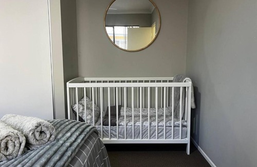 Gosnells House | Transit Nest - A 2BRM Sepal Stay