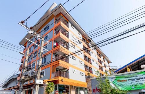 Chom Thong Hostel | Tree Place