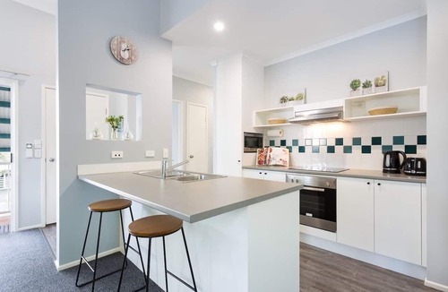 Trinity Beach Apartment | Trinity Beach Resort—Lush Tropical Getaway