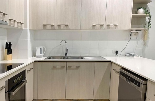 White Rock Apartment | Trinity Links Resort