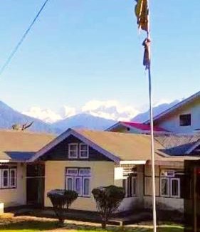 Pelling Hotel | Tripoo Rhisum the premium Haapo retreat