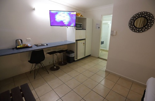 West Mackay Hotel | Tropic Coast Motel