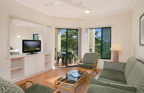 Cairns North Apartment | Tropic Towers Apartments