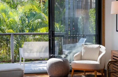 Sunshine Beach Villa | Tropical Escape – Sunshine Beach Retreat
