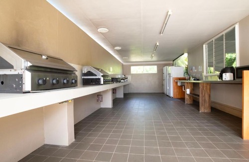 Wongaling Beach Other | Tropical Hibiscus Caravan Park