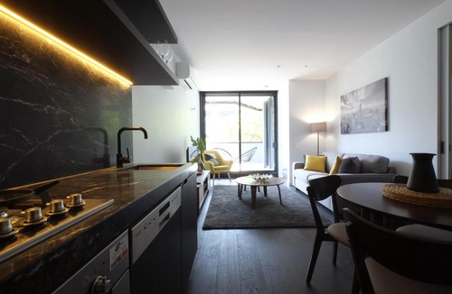 North Melbourne Apartment | Turnkey Accommodation-North Melbourne
