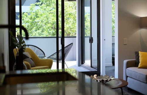 North Melbourne Apartment | Turnkey Accommodation-North Melbourne