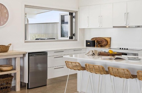 Yamba House | Tusk - Beachside Entertainer