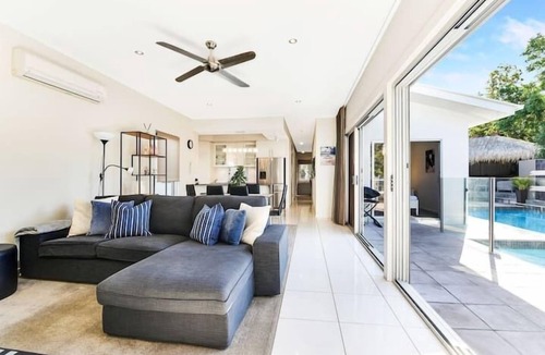 Maroochydore House | TWELVE @ 12 Private Central Maroochydore