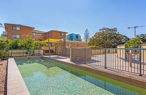 Forster Apartment | Twin Pines 602 - CBD Location