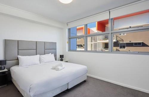 Robina Apartment | Two bedroom Apartment in Robina Center