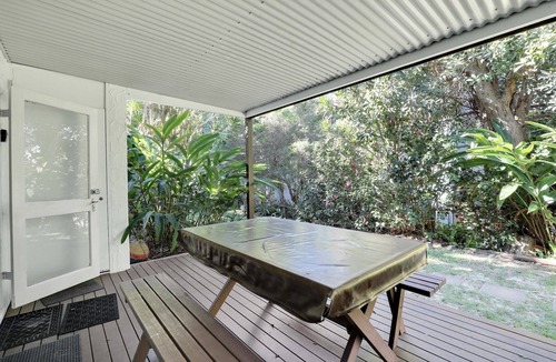 Point Lookout Apartment | Two bedroom unit in central location and only minutes walk to Deadmans.