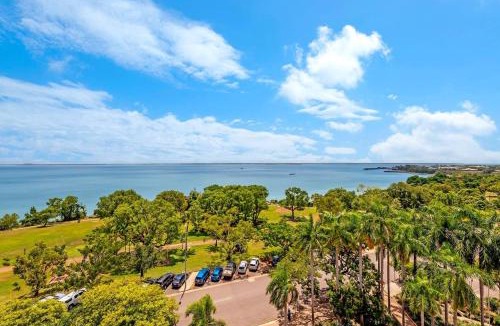 Darwin City Centre Apartment | Two Private Oceanview Suites with Resort Pool