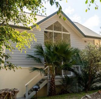 Umina Beach House | Umina Beachside Getaway - Hot Tub - 5 Bedrooms
