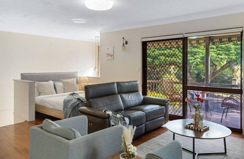Robertson House | Unbeatable Value | Group/Family | Roomy/Convenient