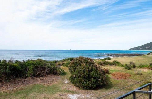 Sisters Beach House | Unique beachfront retreat w panoramic sea views