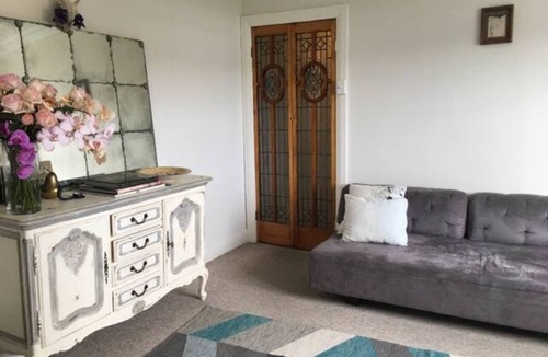 Rose Bay Apartment | UNIQUE Beachside Retreat on Sydney Harbour mins to Bondi